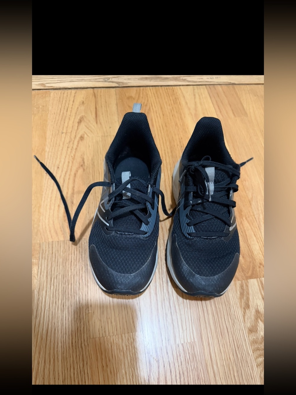 New Balance Black and Gray boys kids Athletic Sneakers